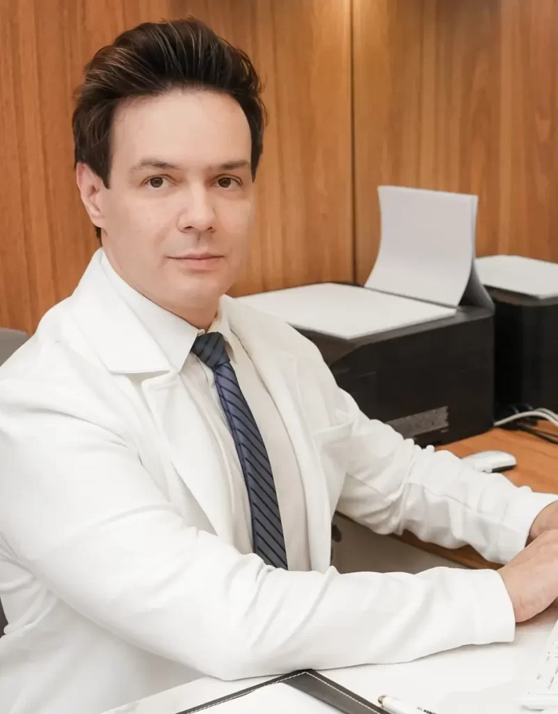 Dr. Alexandre de Seco - Estética Facial e Corporal